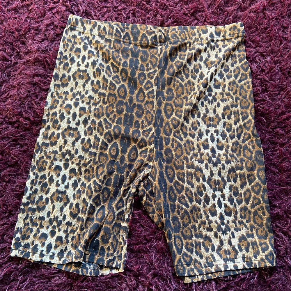Leopard print stretchy sheer shorts